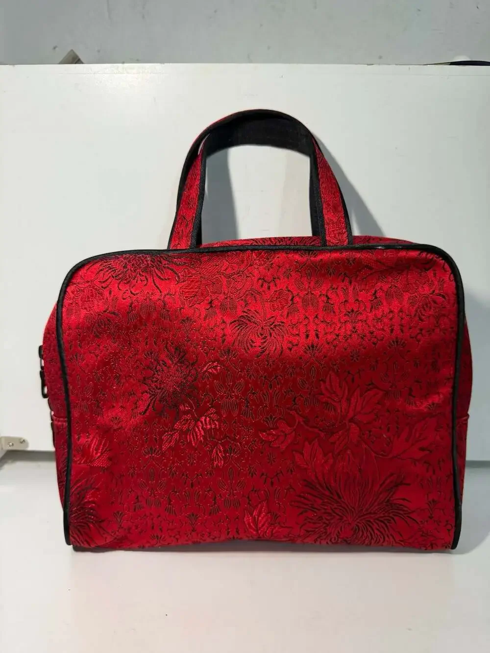 Modella Red Floral Brocade Cosmetic Makeup Bag Set